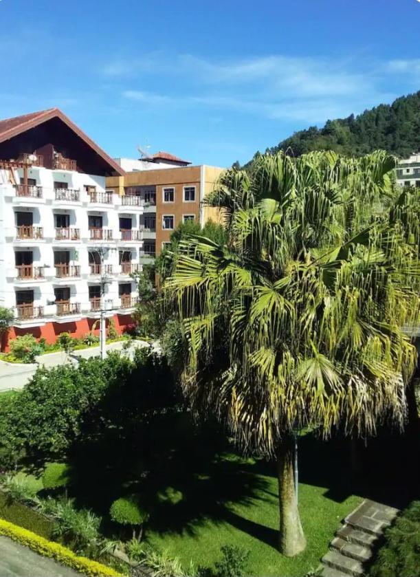 Pertinho De 3 Apartment